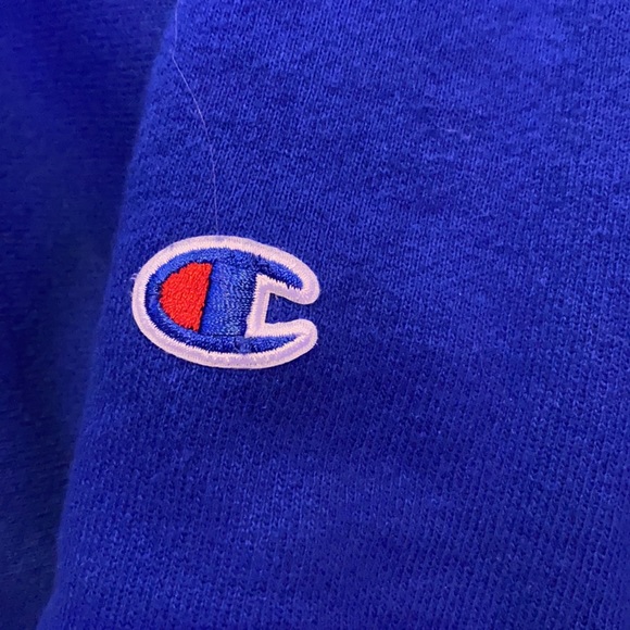 Champion hoodie - Picture 2 of 3